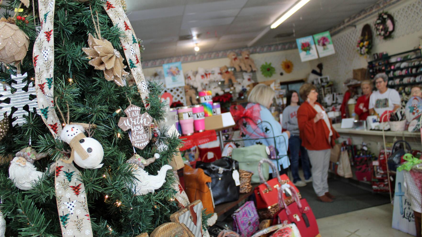 Nettleton hosting its Christmas open house